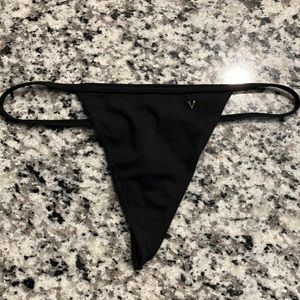 NWT Victoria’s Secret v string black logo V XS g string thong